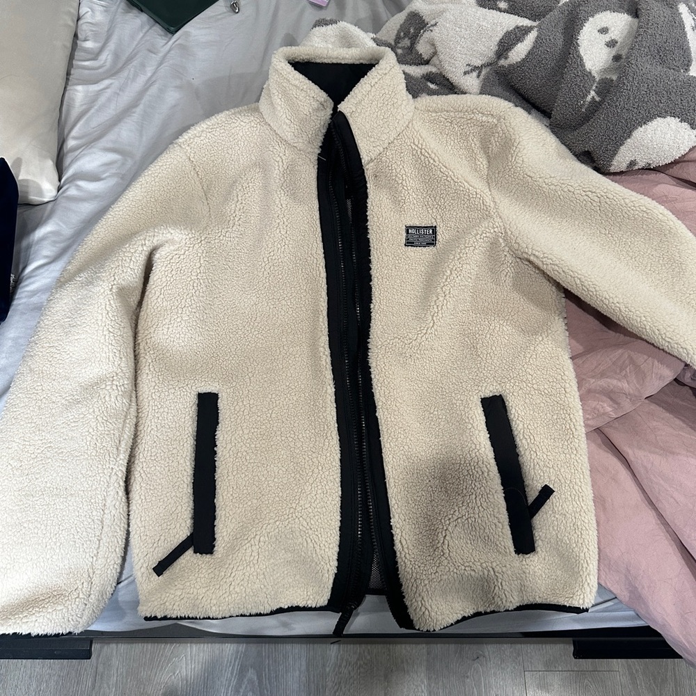 Hollister Cream Sherpa Jacket with Black Accents